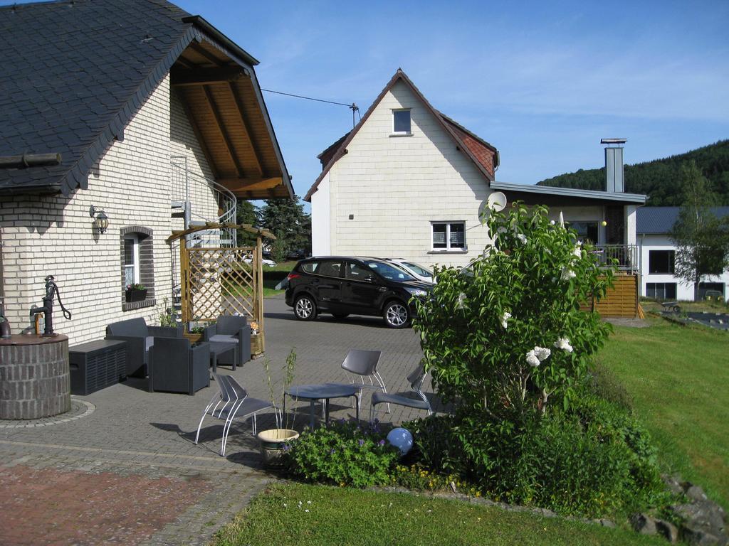 Appartment Haus Müller Kelberg Zimmer foto